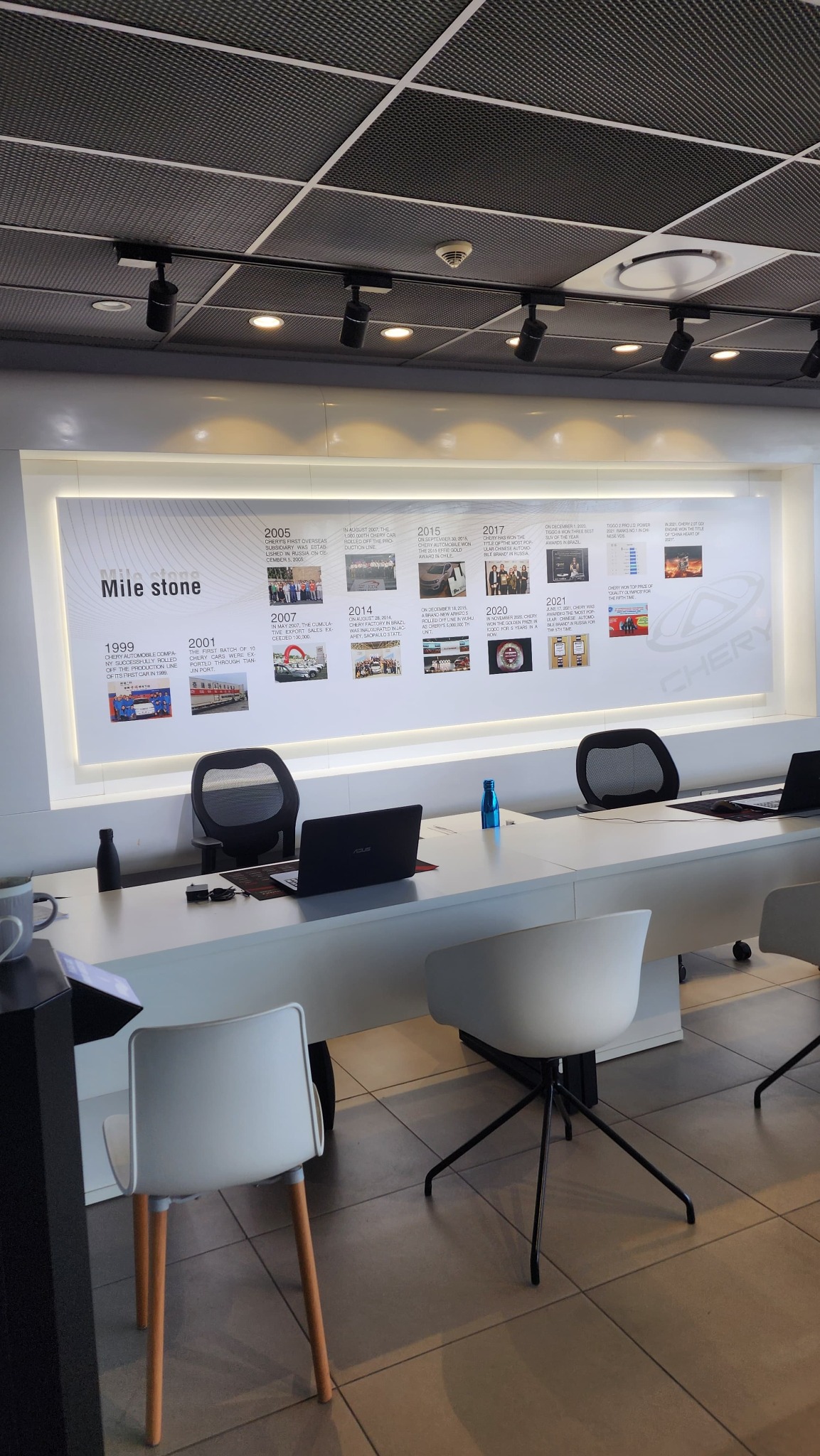 Chery boardroom feature wall
