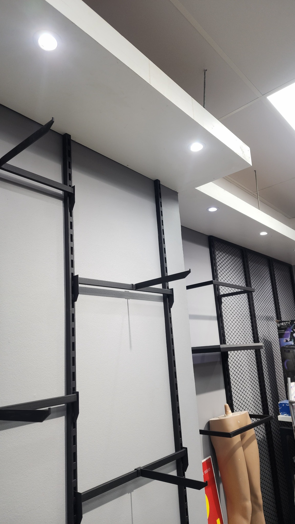 Retail display bracketry detail